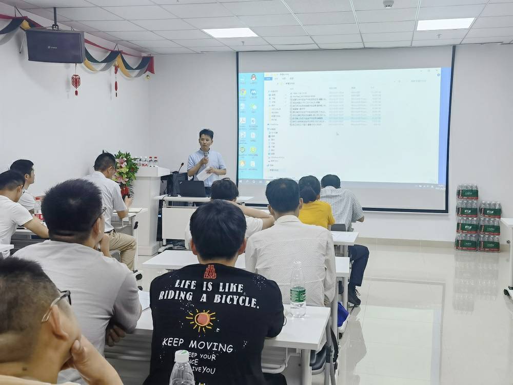1625468117.jpg 北京佳晨科研实验服务有限公司药业技术交流会 (3) - 副本.jpg